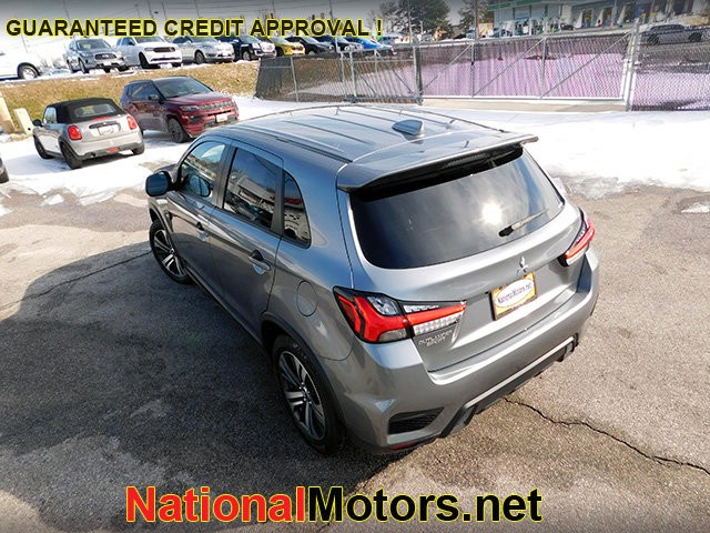 Mitsubishi Outlander Sport Vehicle Image 06