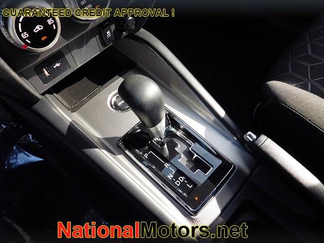 Mitsubishi Outlander Sport Vehicle Image 19