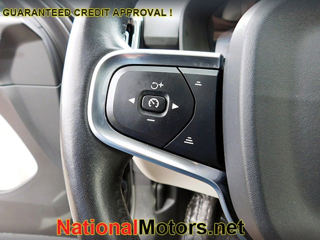 Volvo XC40 Vehicle Image 19