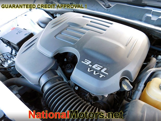 Dodge Challenger Vehicle Image 19