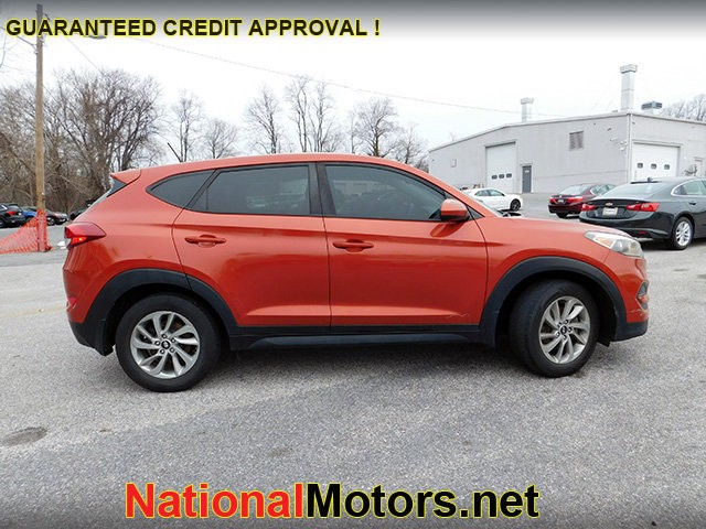 Hyundai Tucson Vehicle Image 03