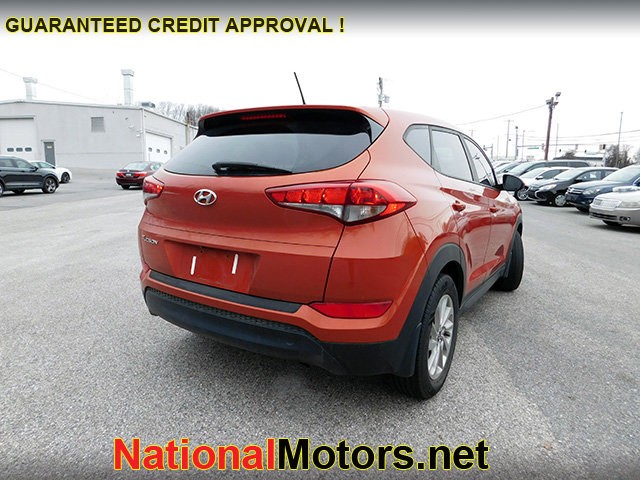 Hyundai Tucson Vehicle Image 04