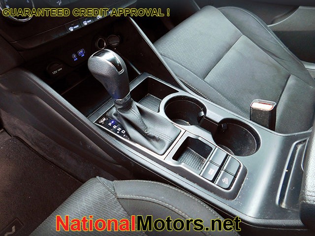 Hyundai Tucson Vehicle Image 14