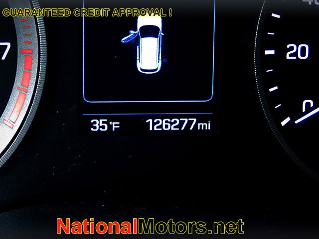 Hyundai Tucson Vehicle Image 17