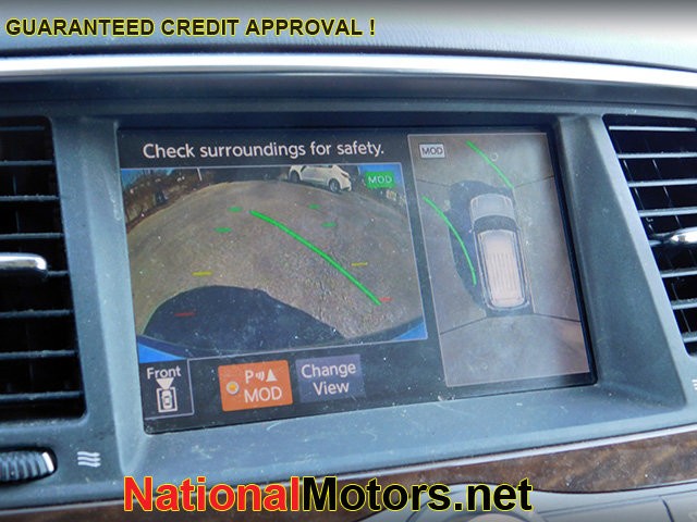 Nissan Armada Vehicle Image 17