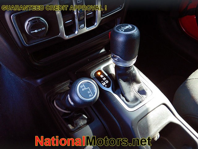 Jeep Wrangler Unlimited Vehicle Image 22