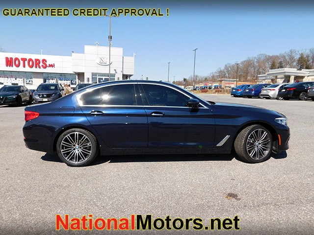 BMW 5 Series Vehicle Image 04