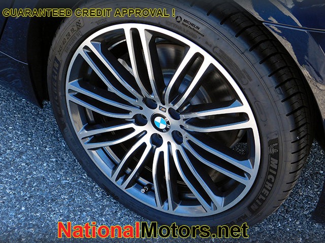BMW 5 Series Vehicle Image 07