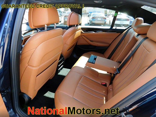 BMW 5 Series Vehicle Image 12
