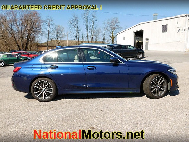 BMW 3 Series Vehicle Image 04