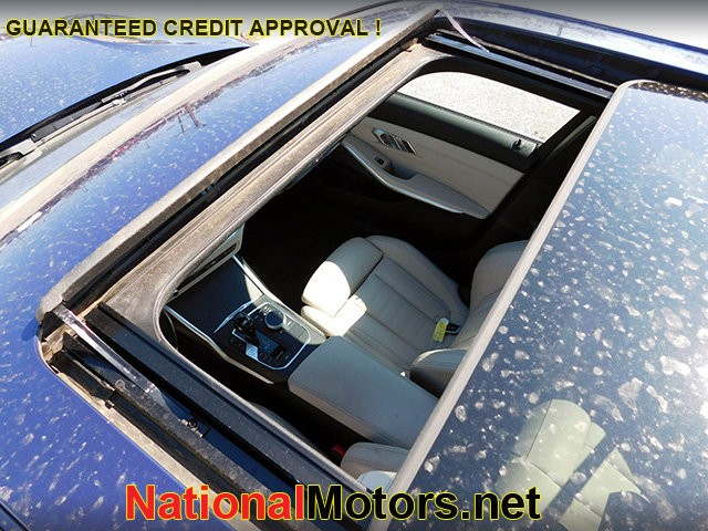 BMW 3 Series Vehicle Image 07