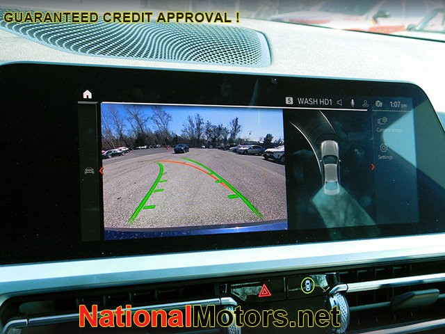 BMW 3 Series Vehicle Image 19