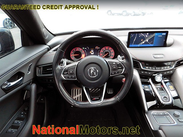 Acura TLX Vehicle Image 11