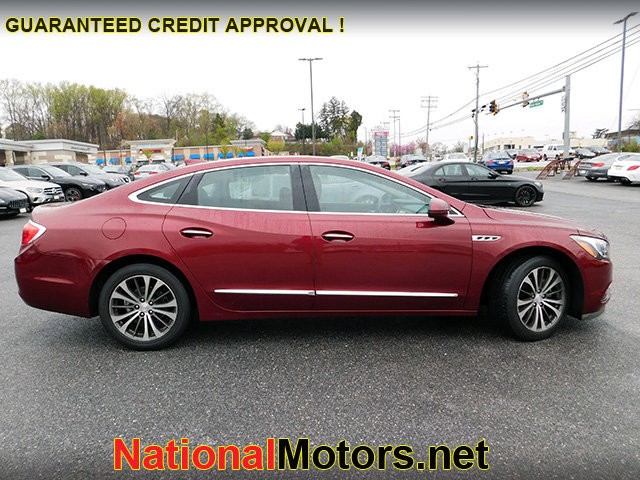 Buick LaCrosse Vehicle Image 04