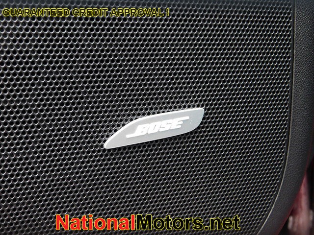 Buick LaCrosse Vehicle Image 16