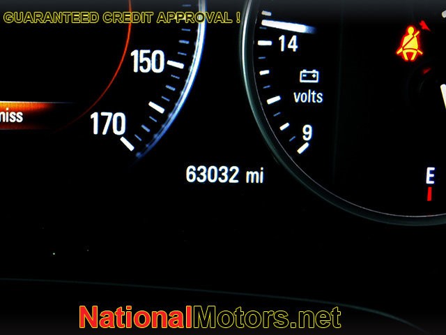 Buick LaCrosse Vehicle Image 24