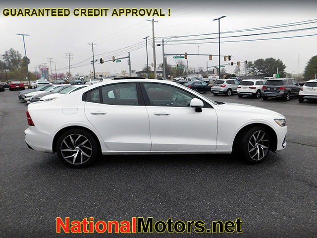 Volvo S60 Vehicle Image 04