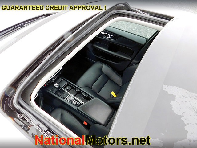 Volvo S60 Vehicle Image 08