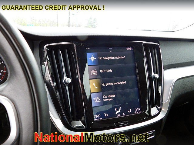 Volvo S60 Vehicle Image 19