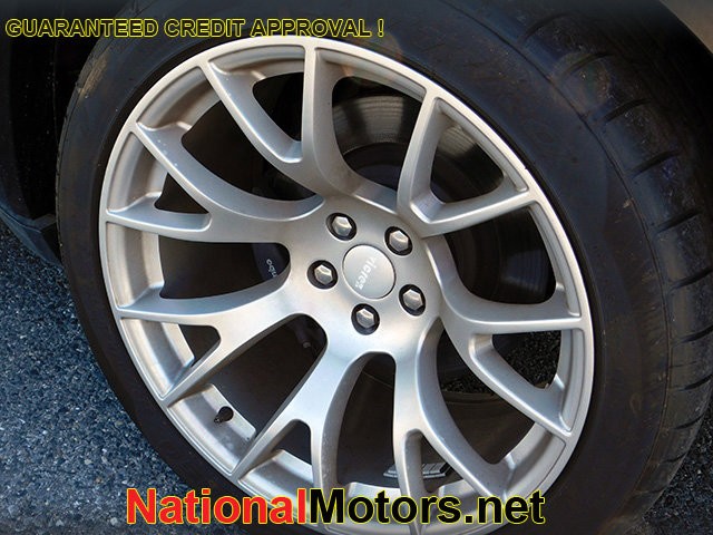 Dodge Challenger Vehicle Image 06