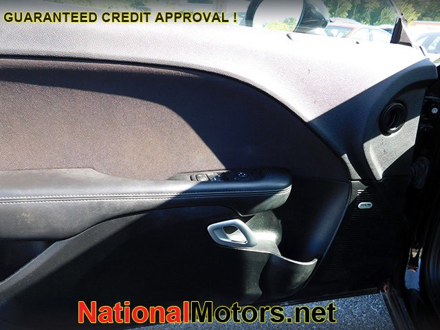 Dodge Challenger Vehicle Image 08