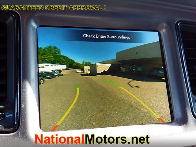 Dodge Challenger Vehicle Image 13