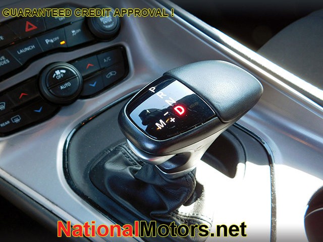 Dodge Challenger Vehicle Image 15