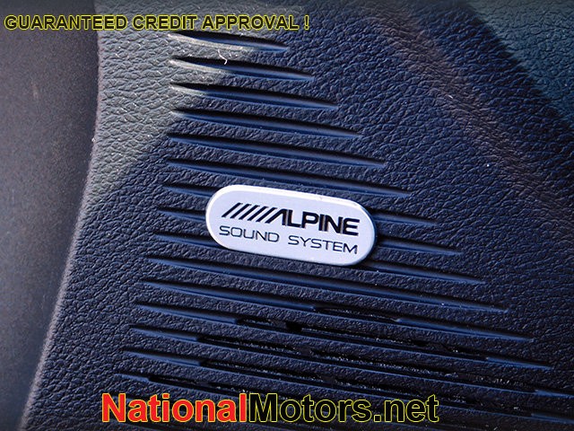 Dodge Challenger Vehicle Image 21