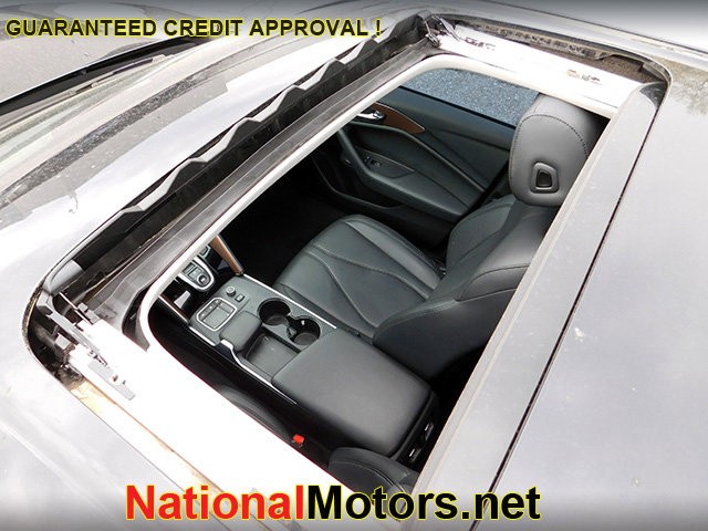 Acura TLX Vehicle Image 05