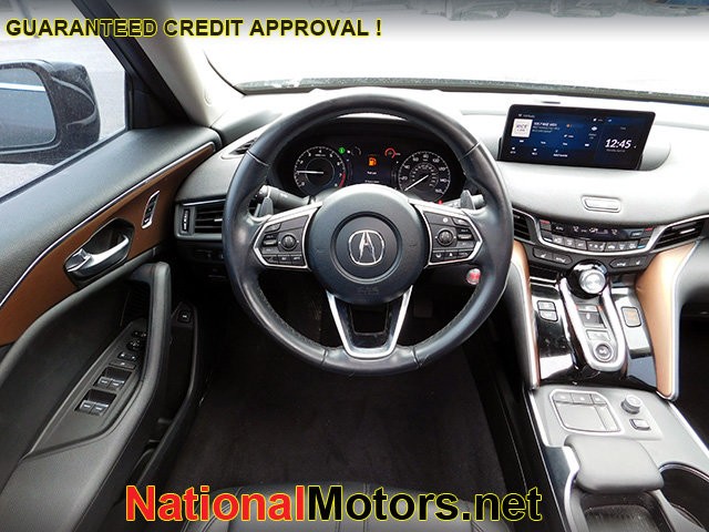 Acura TLX Vehicle Image 10