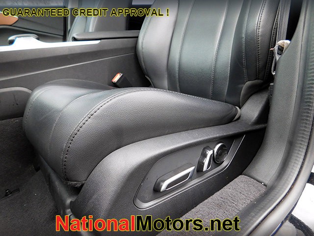 Acura TLX Vehicle Image 14
