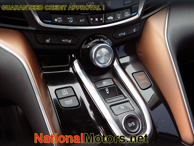 Acura TLX Vehicle Image 18
