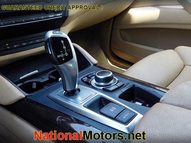BMW X6 Vehicle Image 19