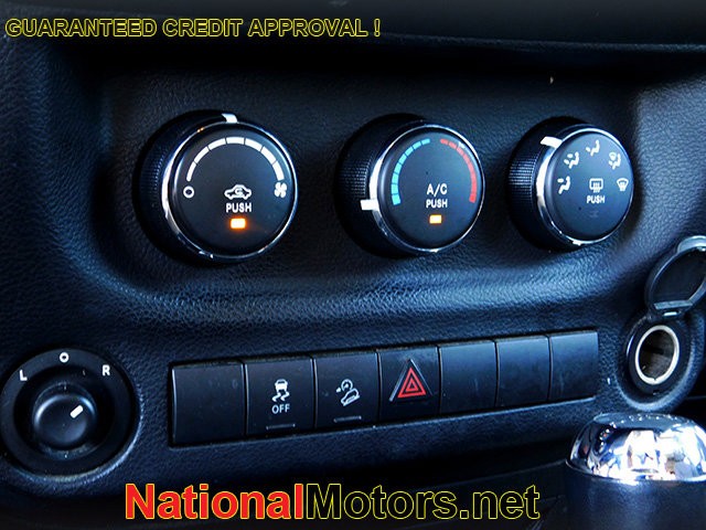 Jeep Wrangler Unlimited Vehicle Image 15