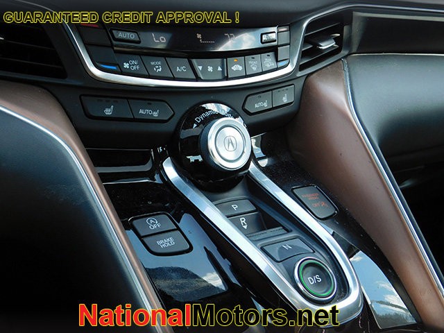 Acura TLX Vehicle Image 19