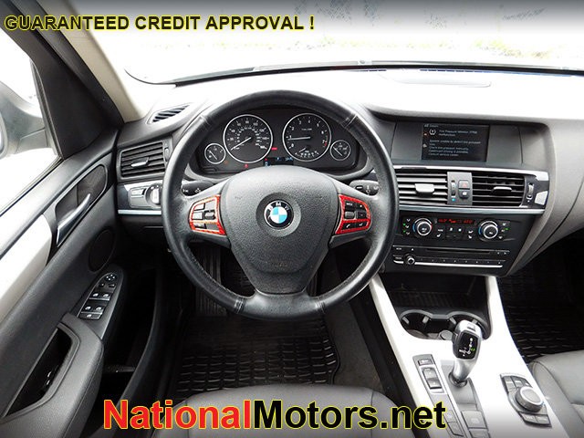 BMW X3 Vehicle Image 12