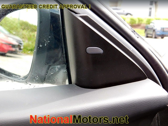 Nissan Altima Vehicle Image 22