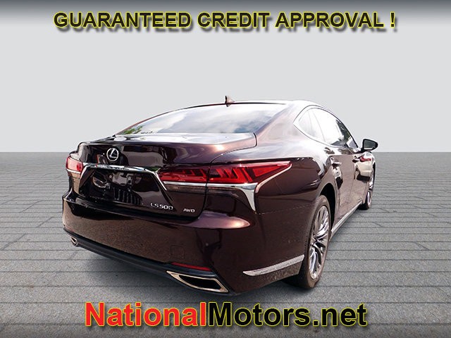 Lexus LS Vehicle Image 04