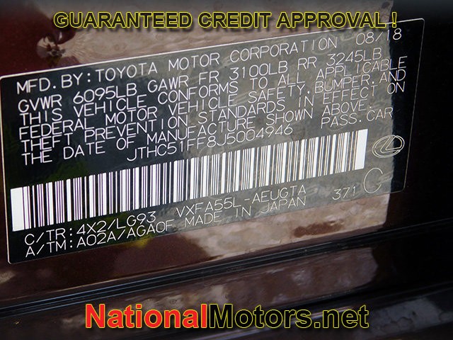 Lexus LS Vehicle Image 24
