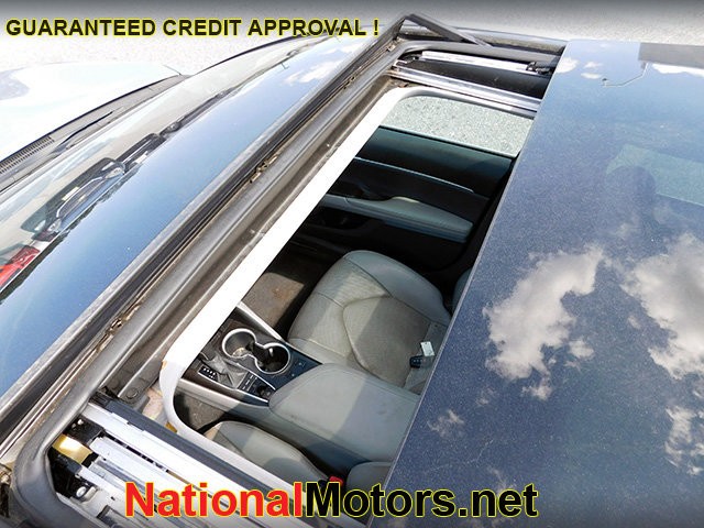 Toyota Camry Vehicle Image 07
