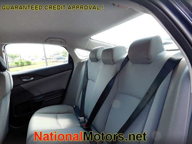 Honda Civic Sedan Vehicle Image 09