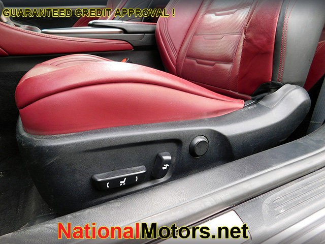 Lexus RC 300 Vehicle Image 12