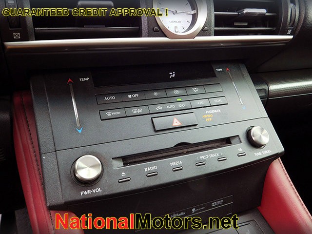 Lexus RC 300 Vehicle Image 16