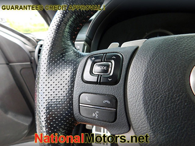 Lexus RC 300 Vehicle Image 20
