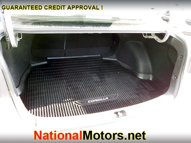 Toyota Corolla Vehicle Image 04