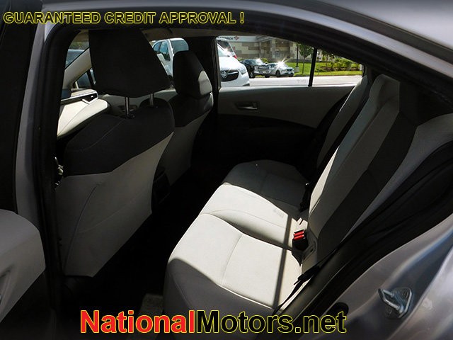 Toyota Corolla Vehicle Image 06