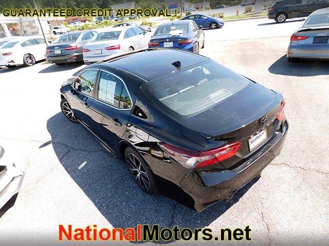 Toyota Camry Vehicle Image 06