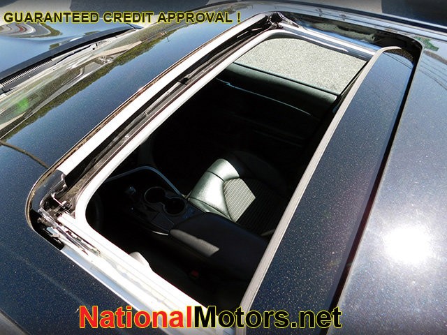 Toyota Camry Vehicle Image 07
