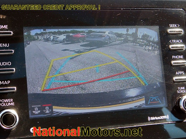 Toyota Camry Vehicle Image 17