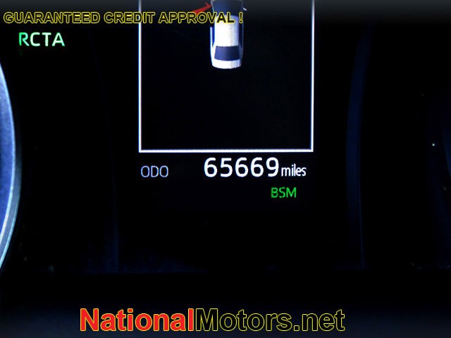 Toyota Camry Vehicle Image 22